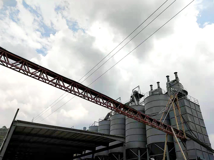 生(sheng)産(chan)車間(jian)環境展(zhan)示