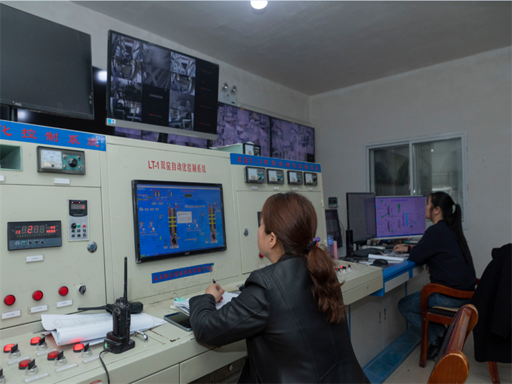 生産車(che)間(jian)環(huan)境(jing)展(zhan)示(shi)